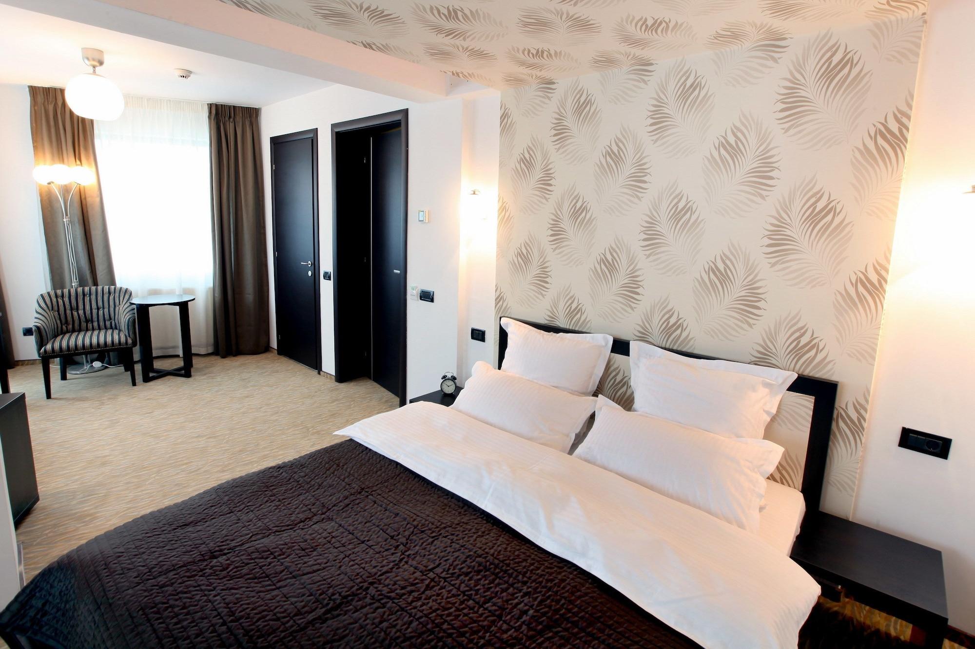 Ambiance Hotel Bucarest Exterior foto
